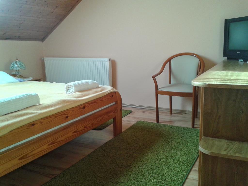 Bundics Vendeghazak Bed & Breakfast Lenti Eksteriør bilde